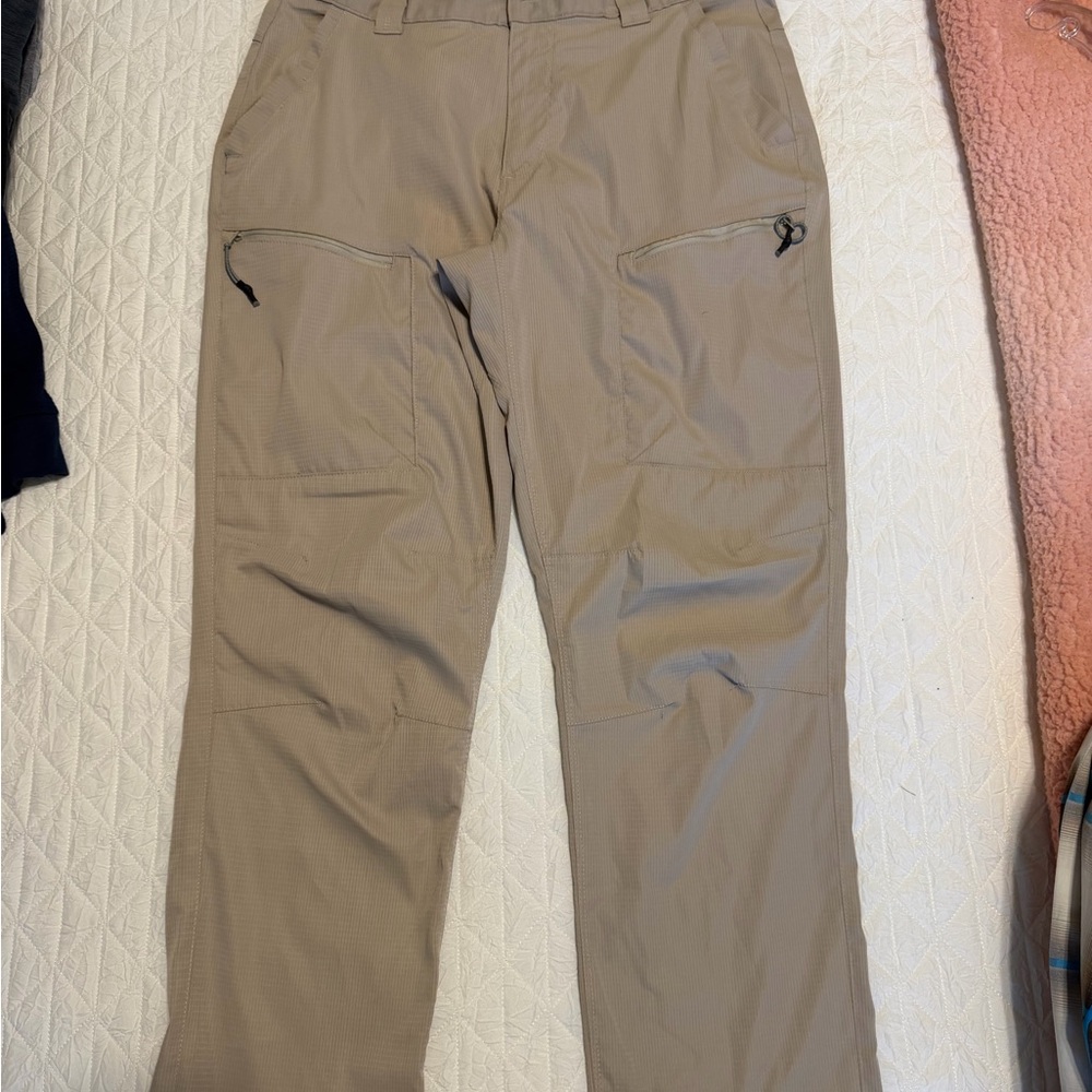 Men's Versatile Tan Cargo Pants